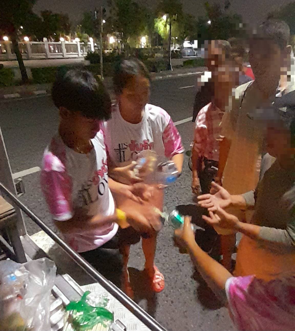 โครงการแบ่งปันน้ำใจ - รูปที่ 1